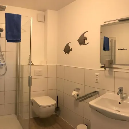 48 6 N Dwarslöper Lägenhet *